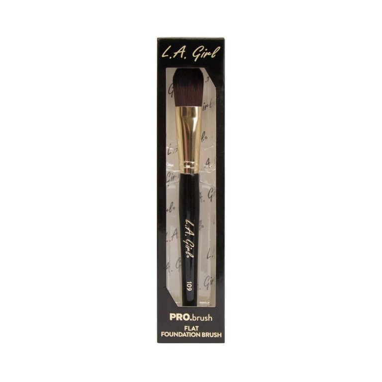 BROCHA PRO DE BASE PLANA N°109 L.A GIRL